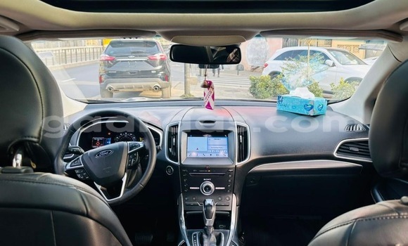 Acheter Occasion Voiture Ford Edge Noir à Dakar, Dakar Acheter Occasion Voiture Ford Edge Noir à Dakar, Dakar