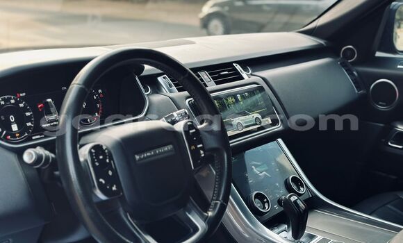Acheter Import Voiture Land Rover Range Rover Sport Noir à Dakar, Dakar Acheter Import Voiture Land Rover Range Rover Sport Noir à Dakar, Dakar