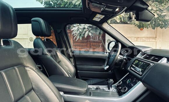 Acheter Import Voiture Land Rover Range Rover Sport Noir à Dakar, Dakar Acheter Import Voiture Land Rover Range Rover Sport Noir à Dakar, Dakar