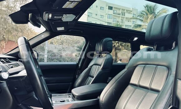 Acheter Import Voiture Land Rover Range Rover Sport Noir à Dakar, Dakar Acheter Import Voiture Land Rover Range Rover Sport Noir à Dakar, Dakar