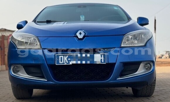 Buy Used Renault Megane Blue Car in Dakar in Dakar Buy Used Renault Megane Blue Car in Dakar in Dakar