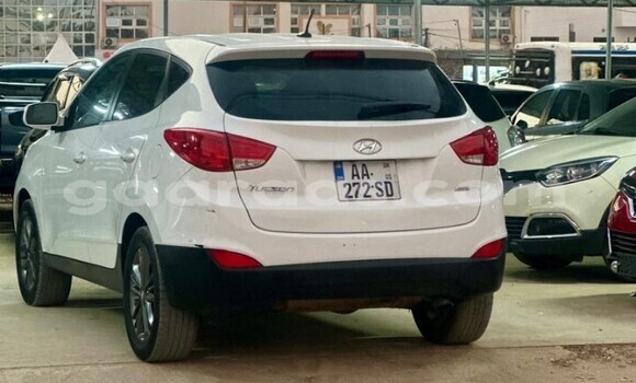 Acheter Occasion Voiture Hyundai Tucson Blanc à Dakar, Dakar Acheter Occasion Voiture Hyundai Tucson Blanc à Dakar, Dakar