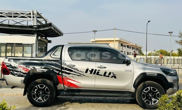 Acheter Occasion Voiture Toyota Hilux Gris à Dakar, Dakar Acheter Occasion Voiture Toyota Hilux Gris à Dakar, Dakar