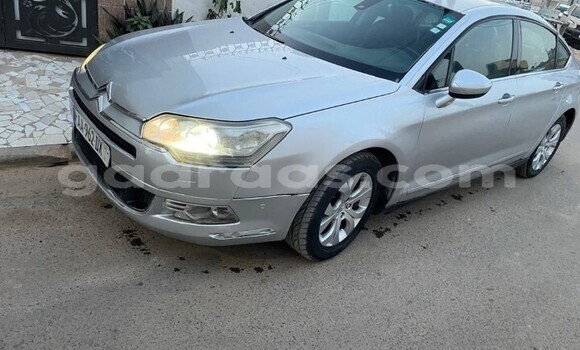 Dieundeu Occasion Citroen C5 Silver Auto in Dakar in Dakar Dieundeu Occasion Citroen C5 Silver Auto in Dakar in Dakar