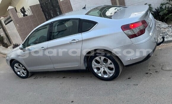 Dieundeu Occasion Citroen C5 Silver Auto in Dakar in Dakar Dieundeu Occasion Citroen C5 Silver Auto in Dakar in Dakar