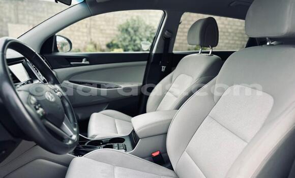 Acheter Import Voiture Hyundai Tucson Noir à Dakar, Dakar Acheter Import Voiture Hyundai Tucson Noir à Dakar, Dakar