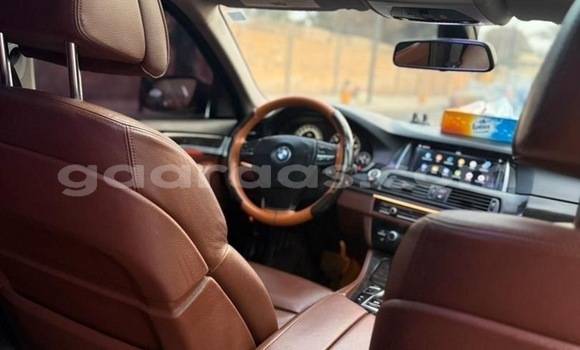 Dieundeu Occasion BMW 5–Series Silver Auto in Dakar in Dakar Dieundeu Occasion BMW 5–Series Silver Auto in Dakar in Dakar