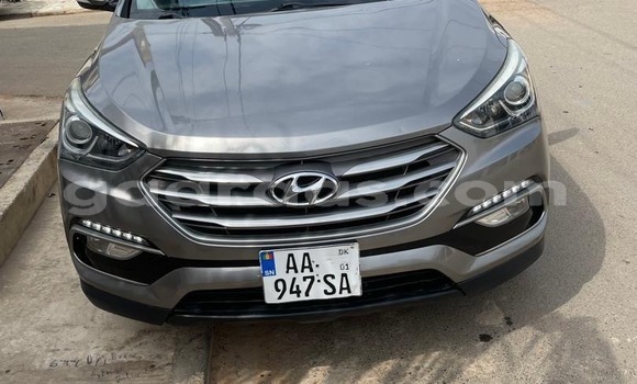 Acheter Occasion Voiture Hyundai Santa Fe Gris à Dakar, Dakar