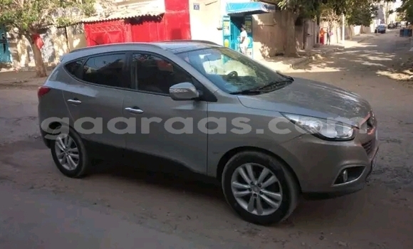 Dieundeu Occasion Hyundai ix35 Red Auto in Dakar in Dakar
