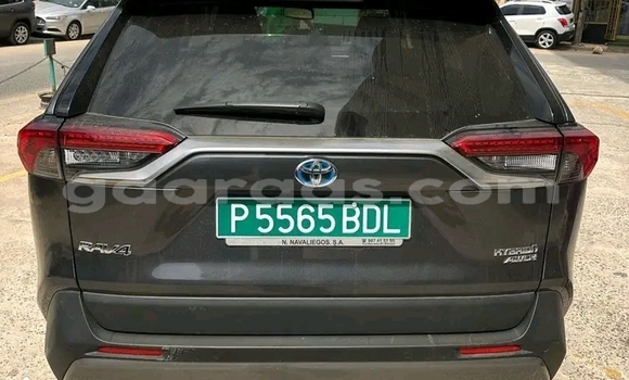 Buy Used Toyota RAV4 Black Car in Dakar in Dakar Buy Used Toyota RAV4 Black Car in Dakar in Dakar