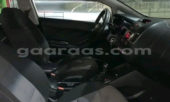 Buy Used Kia Forte White Car in Dakar in Dakar Buy Used Kia Forte White Car in Dakar in Dakar