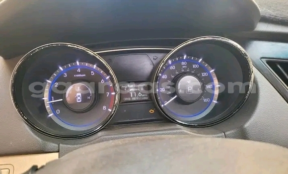 Buy Used Hyundai Sonata White Car in Dakar in Dakar Buy Used Hyundai Sonata White Car in Dakar in Dakar