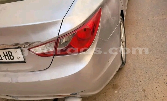 Buy Used Hyundai Sonata White Car in Dakar in Dakar Buy Used Hyundai Sonata White Car in Dakar in Dakar