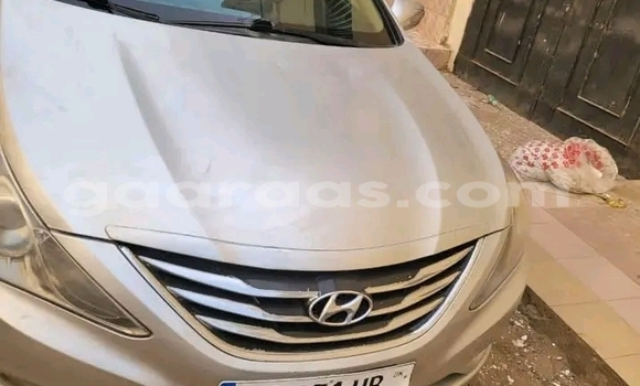 Buy Used Hyundai Sonata White Car in Dakar in Dakar Buy Used Hyundai Sonata White Car in Dakar in Dakar