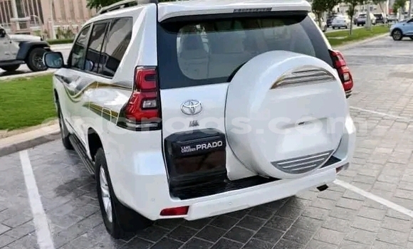 Buy Used Toyota Prado White Car in Dakar in Dakar Buy Used Toyota Prado White Car in Dakar in Dakar