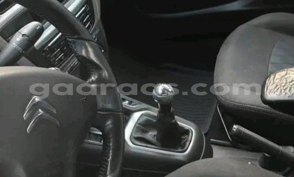 Buy Used Citroen E-Mehari White Car in Dakar in Dakar Buy Used Citroen E-Mehari White Car in Dakar in Dakar