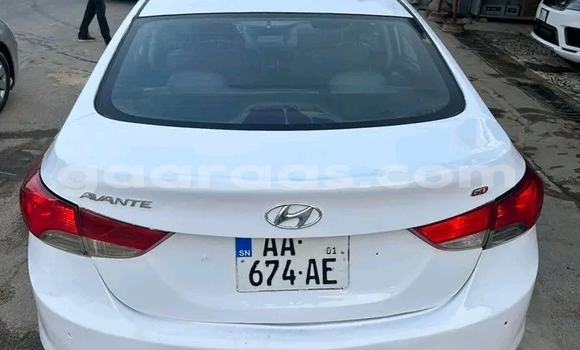 Acheter Occasion Voiture Hyundai Avante Blanc à Dakar, Dakar Acheter Occasion Voiture Hyundai Avante Blanc à Dakar, Dakar