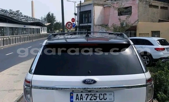 Acheter Occasion Voiture Ford Explorer Blanc à Dakar, Dakar