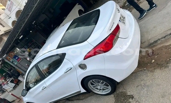 Acheter Occasion Voiture Hyundai Avante Blanc à Dakar, Dakar Acheter Occasion Voiture Hyundai Avante Blanc à Dakar, Dakar