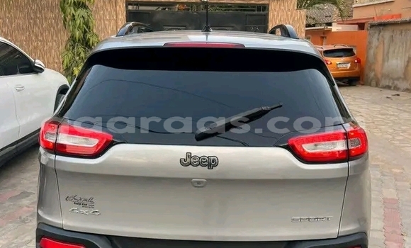 Acheter Occasion Voiture Jeep Cherokee Autre à Dakar, Dakar Acheter Occasion Voiture Jeep Cherokee Autre à Dakar, Dakar