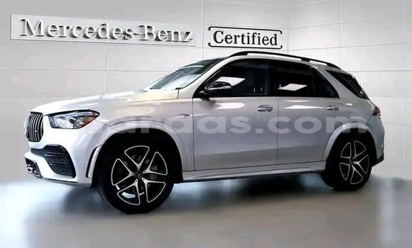 Acheter Occasion Voiture Mercedes‒Benz C–Class Blanc à Dakar, Dakar Acheter Occasion Voiture Mercedes‒Benz C–Class Blanc à Dakar, Dakar