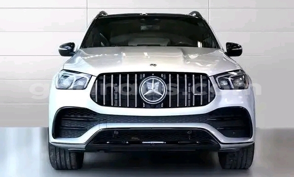 Acheter Occasion Voiture Mercedes‒Benz C–Class Blanc à Dakar, Dakar Acheter Occasion Voiture Mercedes‒Benz C–Class Blanc à Dakar, Dakar