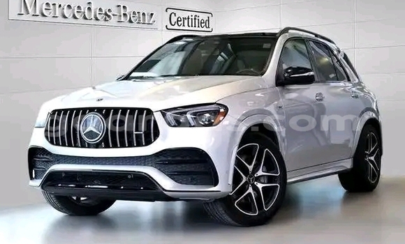 Acheter Occasion Voiture Mercedes‒Benz C–Class Blanc à Dakar, Dakar Acheter Occasion Voiture Mercedes‒Benz C–Class Blanc à Dakar, Dakar