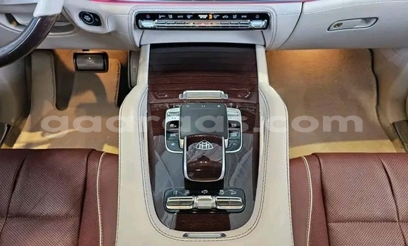 Acheter Occasion Voiture Mercedes‒Benz GLC Blanc à Dakar, Dakar Acheter Occasion Voiture Mercedes‒Benz GLC Blanc à Dakar, Dakar