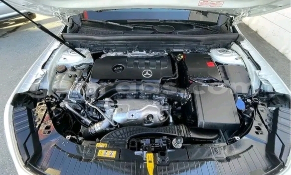 Acheter Occasion Voiture Mercedes‒Benz CLS–Class Blanc à Dakar, Dakar Acheter Occasion Voiture Mercedes‒Benz CLS–Class Blanc à Dakar, Dakar