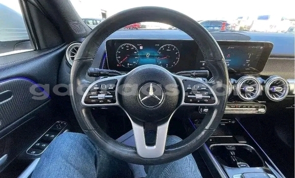 Acheter Occasion Voiture Mercedes‒Benz CLS–Class Blanc à Dakar, Dakar Acheter Occasion Voiture Mercedes‒Benz CLS–Class Blanc à Dakar, Dakar