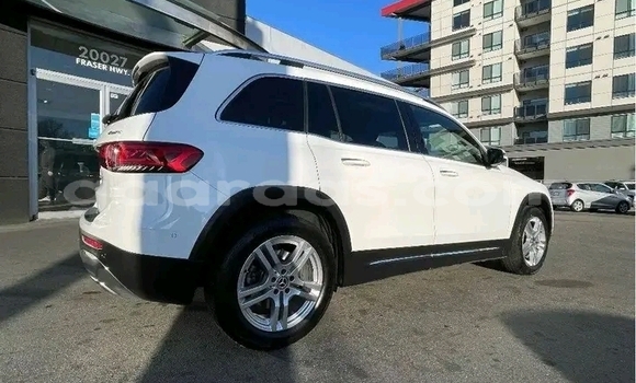 Acheter Occasion Voiture Mercedes‒Benz CLS–Class Blanc à Dakar, Dakar Acheter Occasion Voiture Mercedes‒Benz CLS–Class Blanc à Dakar, Dakar