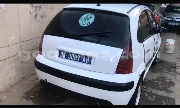 Acheter Occasion Voiture Citroen C4 Blanc à Dakar, Dakar Acheter Occasion Voiture Citroen C4 Blanc à Dakar, Dakar