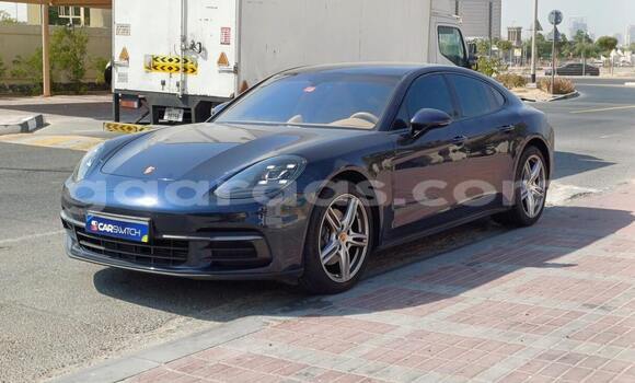 Buy Used Porsche Panamera Blue Car in Dakar in Dakar