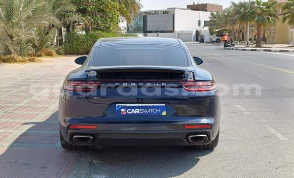 Dieundeu Occasion Porsche Panamera Blue Auto in Dakar in Dakar Dieundeu Occasion Porsche Panamera Blue Auto in Dakar in Dakar