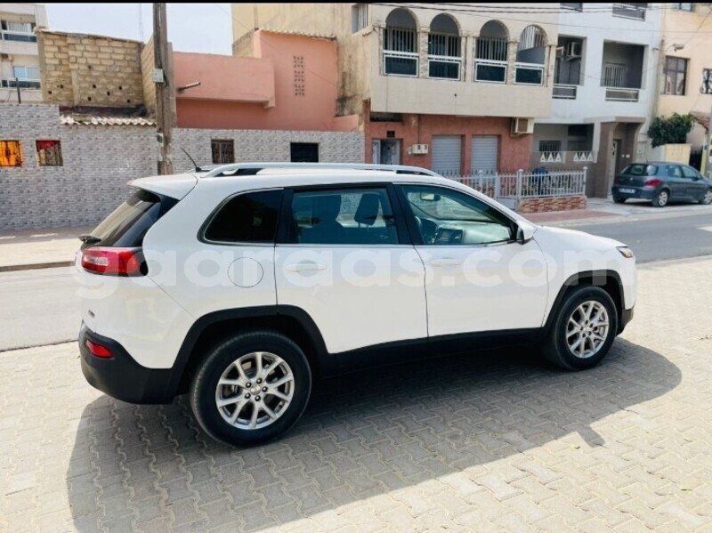 Big with watermark jeep cherokee dakar dakar 29313