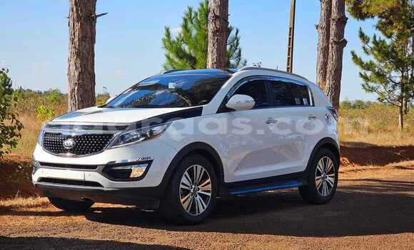 Acheter Occasion Voiture Kia Sportage Blanc à Podor, Saint Louis