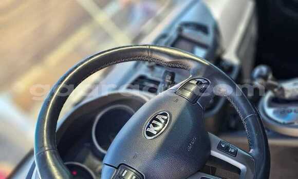 Dieundeu Occasion Kia Sportage White Auto in Podor in Saint-Louis Dieundeu Occasion Kia Sportage White Auto in Podor in Saint-Louis