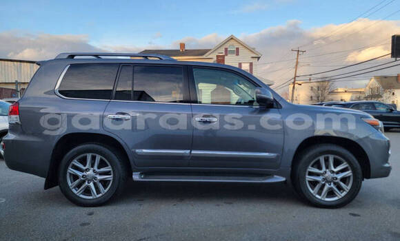 Dieundeu Occasion Lexus LX 570 Gray Auto in Dakar in Dakar Dieundeu Occasion Lexus LX 570 Gray Auto in Dakar in Dakar