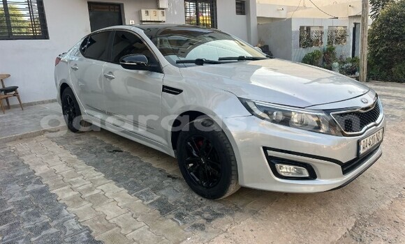 Dieundeu Occasion Kia K5 Silver Auto in Dakar in Dakar Dieundeu Occasion Kia K5 Silver Auto in Dakar in Dakar