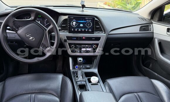 Acheter Import Voiture Hyundai Elantra Gris à Dakar, Dakar Acheter Import Voiture Hyundai Elantra Gris à Dakar, Dakar