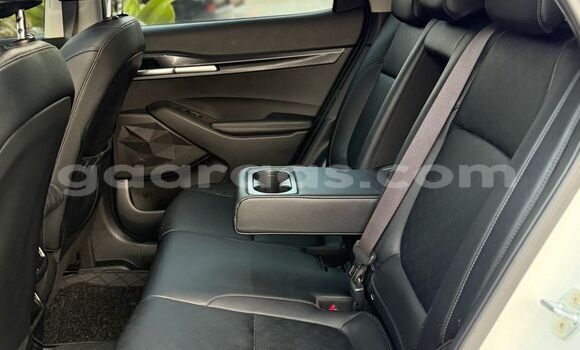 Buy Import Kia Retona White Car in Dakar in Dakar Buy Import Kia Retona White Car in Dakar in Dakar