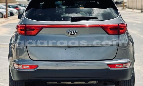 Buy Import Kia Sportage Silver Car in Dakar in Dakar Buy Import Kia Sportage Silver Car in Dakar in Dakar
