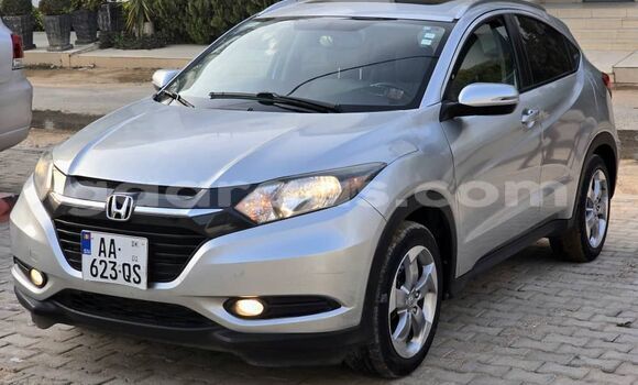 Buy Import Honda HR–V Silver Car in Dakar in Dakar Buy Import Honda HR–V Silver Car in Dakar in Dakar