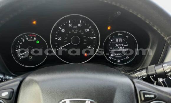 Buy Import Honda HR–V Silver Car in Dakar in Dakar Buy Import Honda HR–V Silver Car in Dakar in Dakar