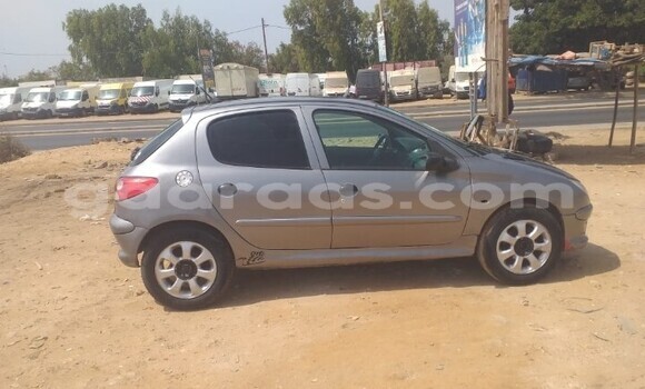 Acheter Occasion Voiture Peugeot 206 Gris à Dakar, Dakar Acheter Occasion Voiture Peugeot 206 Gris à Dakar, Dakar