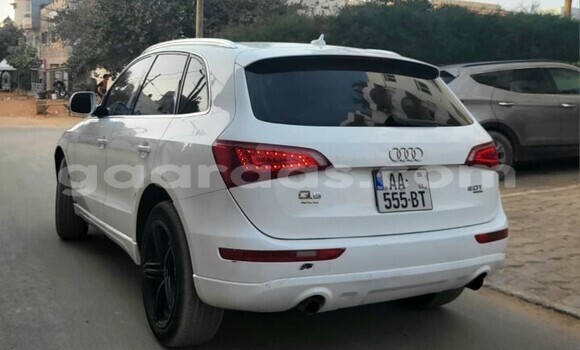 Acheter Occasion Voiture Audi Q5 Blanc à Dakar, Dakar Acheter Occasion Voiture Audi Q5 Blanc à Dakar, Dakar