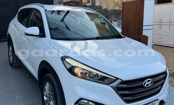 Buy Used Hyundai Tucson White Car in Dakar in Dakar Buy Used Hyundai Tucson White Car in Dakar in Dakar