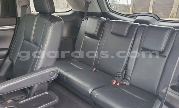 Dieundeu Occasion Toyota Highlander White Auto in Dakar in Dakar Dieundeu Occasion Toyota Highlander White Auto in Dakar in Dakar