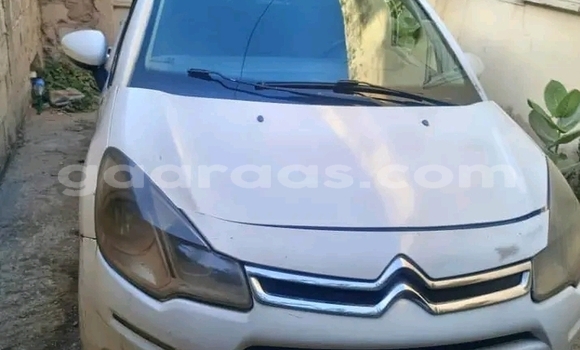 Dieundeu Occasion Citroen C3 White Auto in Dakar in Dakar Dieundeu Occasion Citroen C3 White Auto in Dakar in Dakar