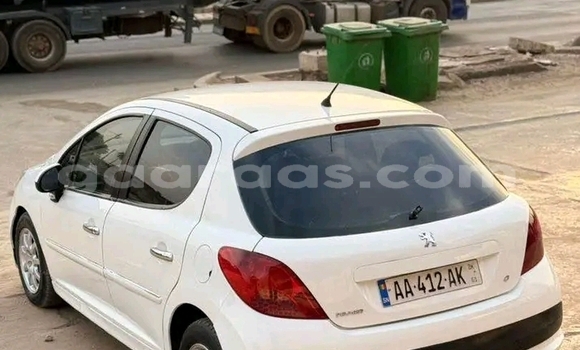 Acheter Occasion Voiture Peugeot 207 Blanc à Dakar, Dakar Acheter Occasion Voiture Peugeot 207 Blanc à Dakar, Dakar